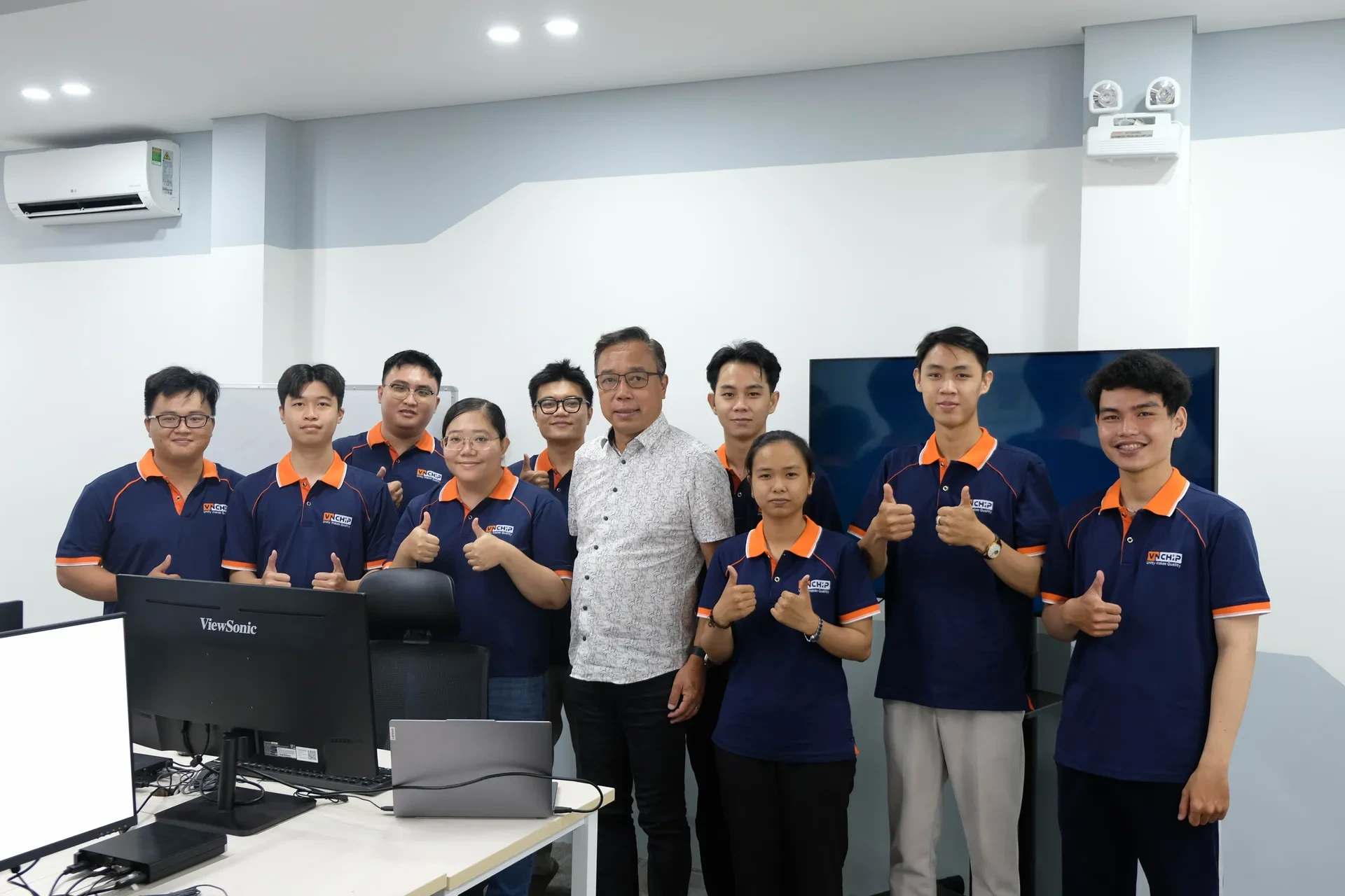 VNCHIP Institute Team